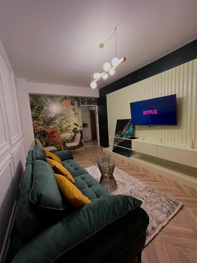 Nivas Apartments-Palace Of Culture ヤシ エクステリア 写真